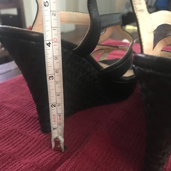 Liz Claiborne Chic Strappy Black Platform Wedge - Picture 6 of 7
